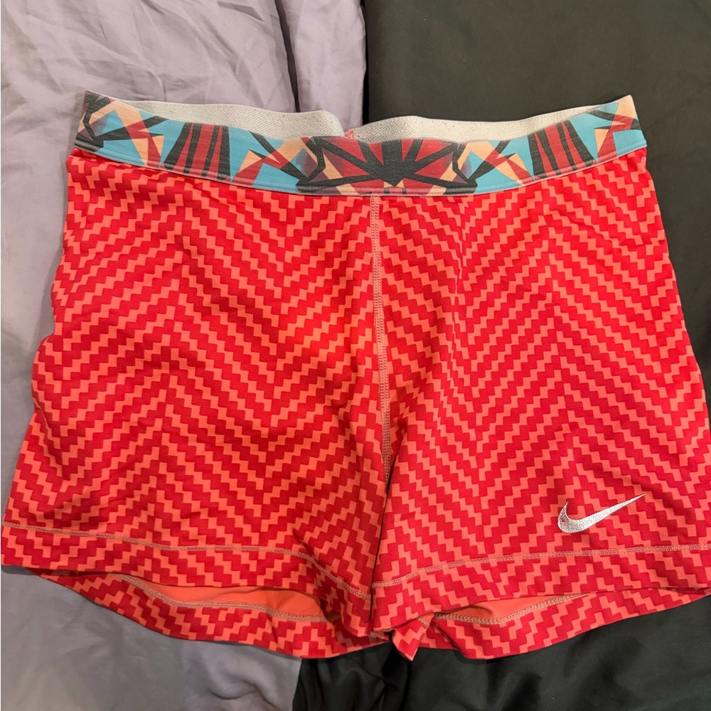 Nike Women’s Red Patterned Athletic Shorts size XL